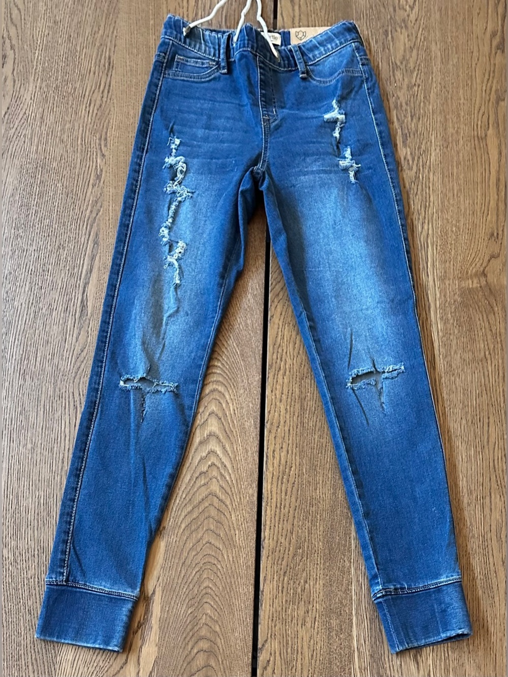 NWOT. Blue Turtle Women’s Pull Up Stretch Blue Denim Jeggings Size 1